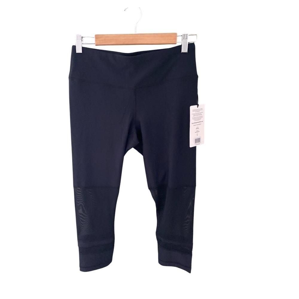 90 Degree By Reflex Black Capri Leggings NWT Size M